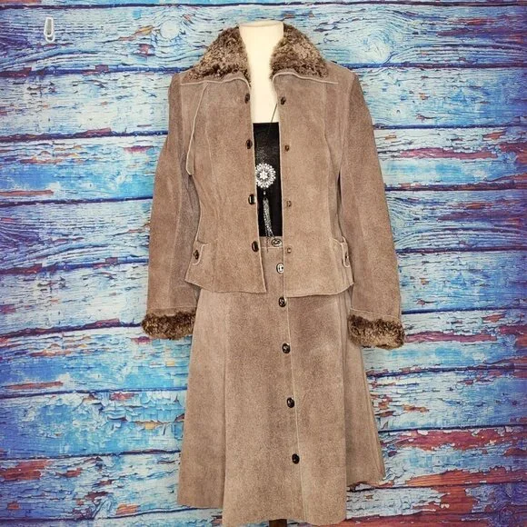 VTG 1970's SkinCheetahs Leather Skirt And Coat. AAAAAMAZING!!!! - Picture 1 of 13